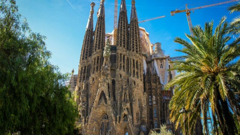 Barcelona Sagrada Familia Spain Travel Guide
