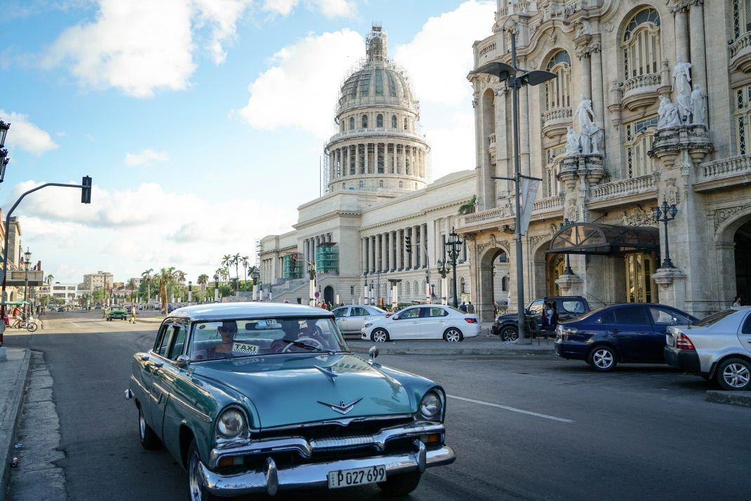 De er kaustisk Sammenlignelig Travel Back in Time, a Guide to Havana – Cuba - Uncharted Backpacker