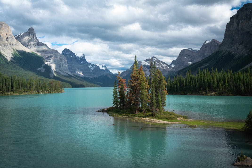 How to Experience the Canadian Rockies Like a Local